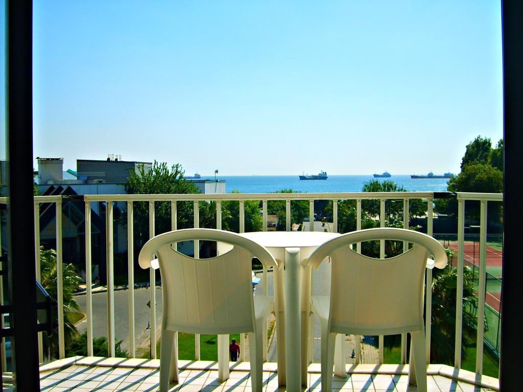 Atakoey Marina Hotel Istanbul Exterior foto